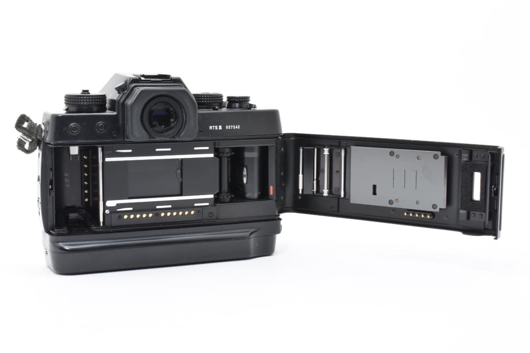 コンタックス Contax RTS III 一眼レフ MF カメラ 3260