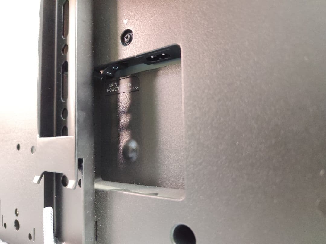 スタンド付 SHARP インフォメーションディスプレイ55V型 PN-HW551