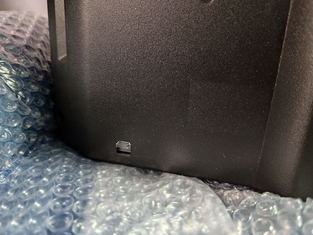 スタンド付 SHARP インフォメーションディスプレイ55V型 PN-HW551