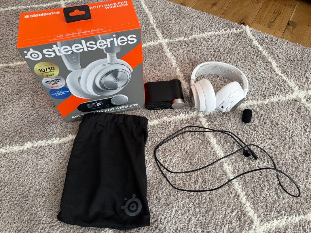 ヘッドホン SteelSeries Arctis Nova Pro Wireless