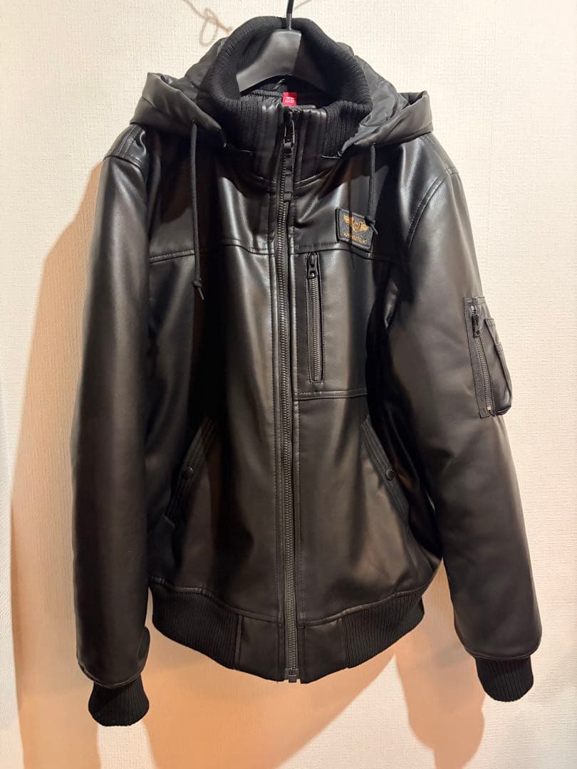 ALPHA INDUSTRIES フーデッドリブジャケット フェイクレザー