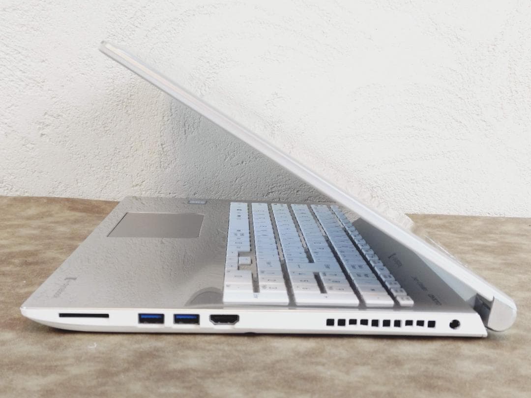 【美品】15.6インチTOSHIBA Dynabook P2 Office搭載