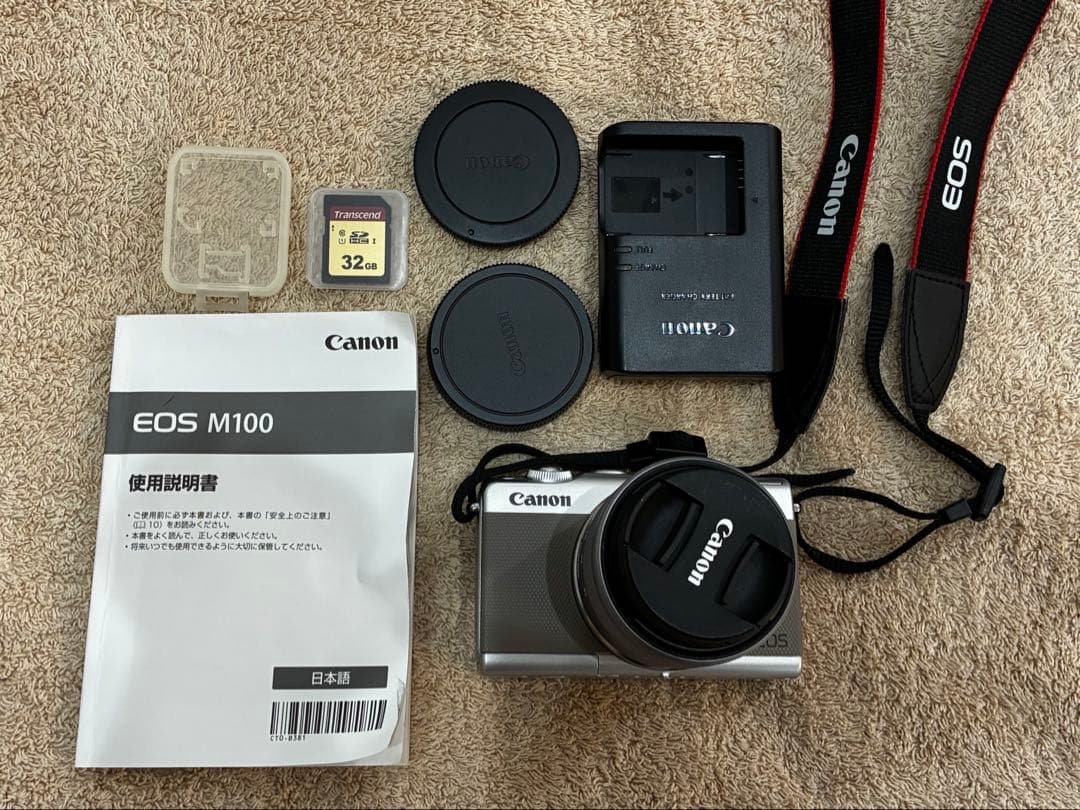 【極美品】Canonミラーレス一眼EOS M100 レンズキット　保護フィルム付