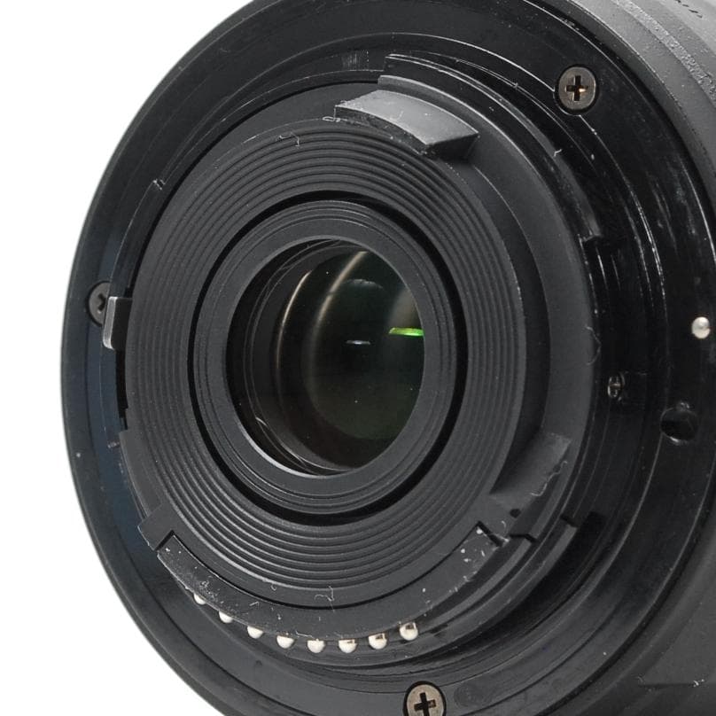 【使用感極少　美品】Nikon D3300　スマホ転送　2416万画素の高画質機