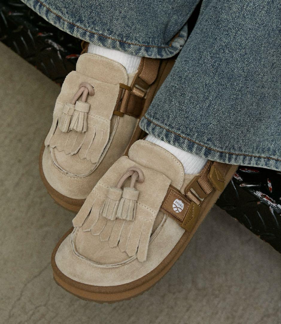 I*a様 SHAKA MOC MULE TASSEL SUEDE