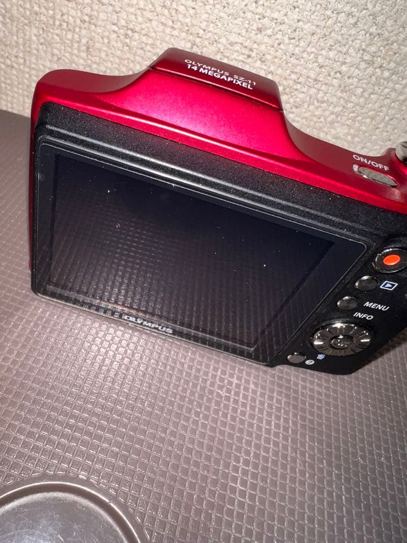 OLYMPUS オリンパス コンパクトデジタルカメラ SZ-11 デジカメ