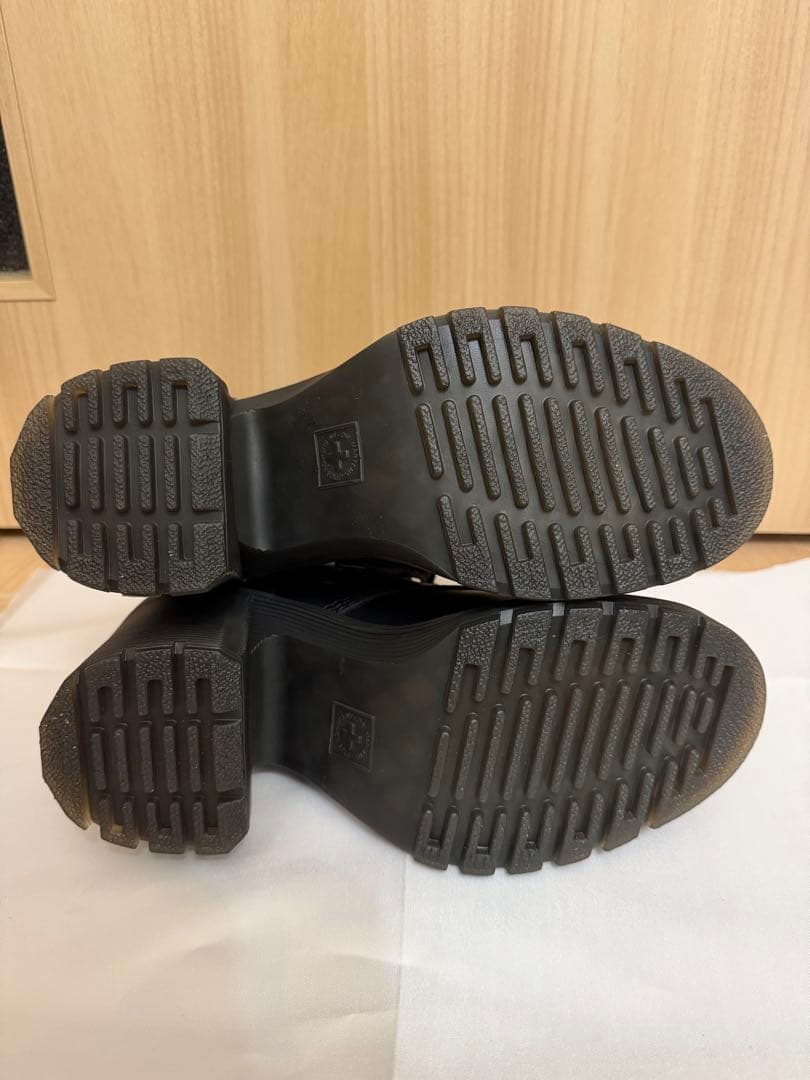 Dr. Martens/ドクターマーチン JESY 6 タイ ブーツ