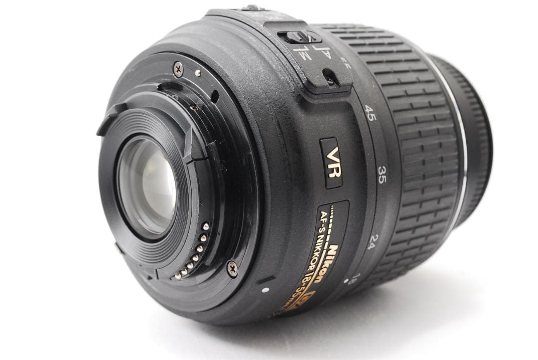 【新品級ショット数】Nikon D3100　スマホ転送　動画OK　一眼レフ