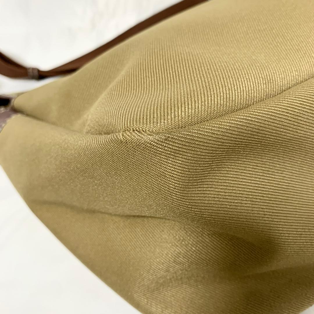 【A4収納可】HUNTING WORLD サファリトゥデイ メッセンジャーバッグ