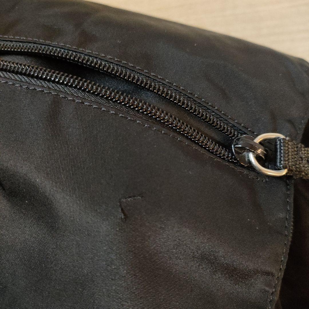 PRADA プラダ メッセンジャーバッグ ブラック 三角ロゴ