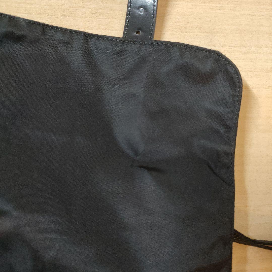 PRADA プラダ メッセンジャーバッグ ブラック 三角ロゴ