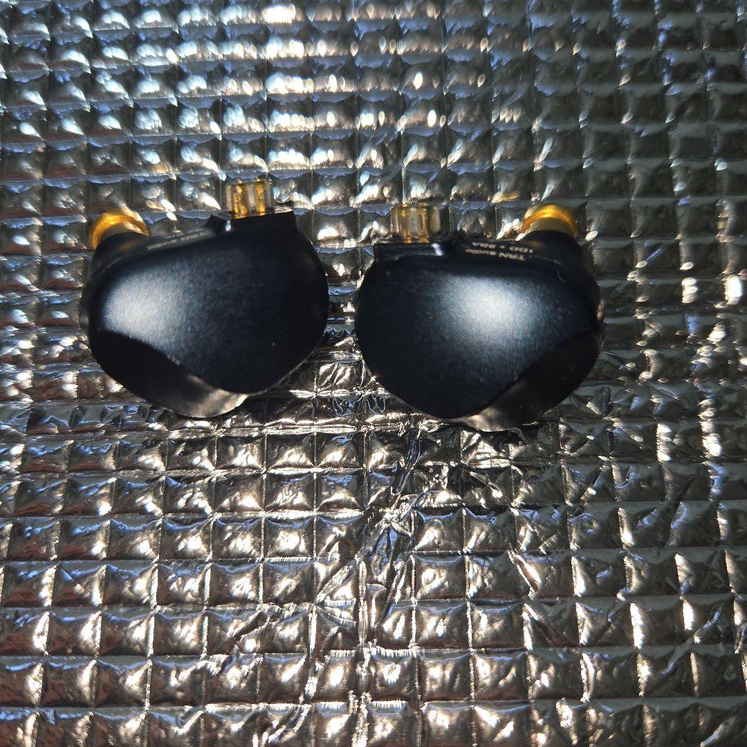 TRN VX Pro 1DD + 8BA イヤホン