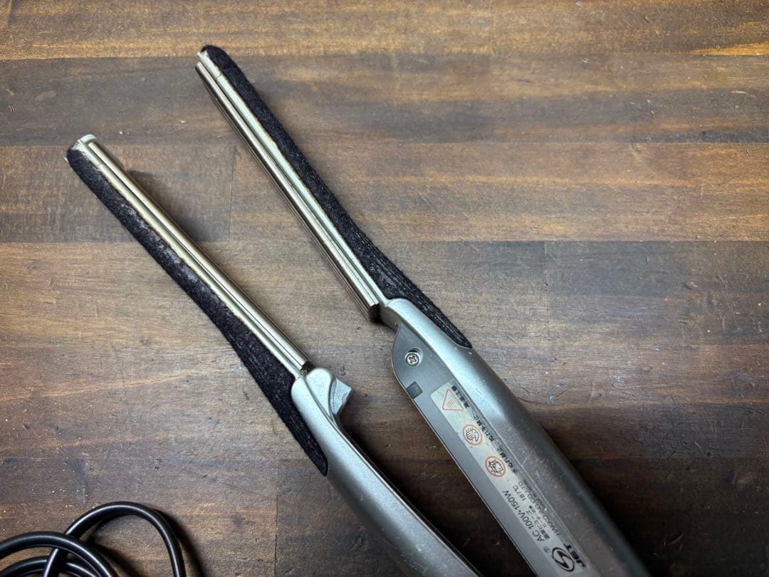 ADST DS アドスト ストレートヘアアイロン