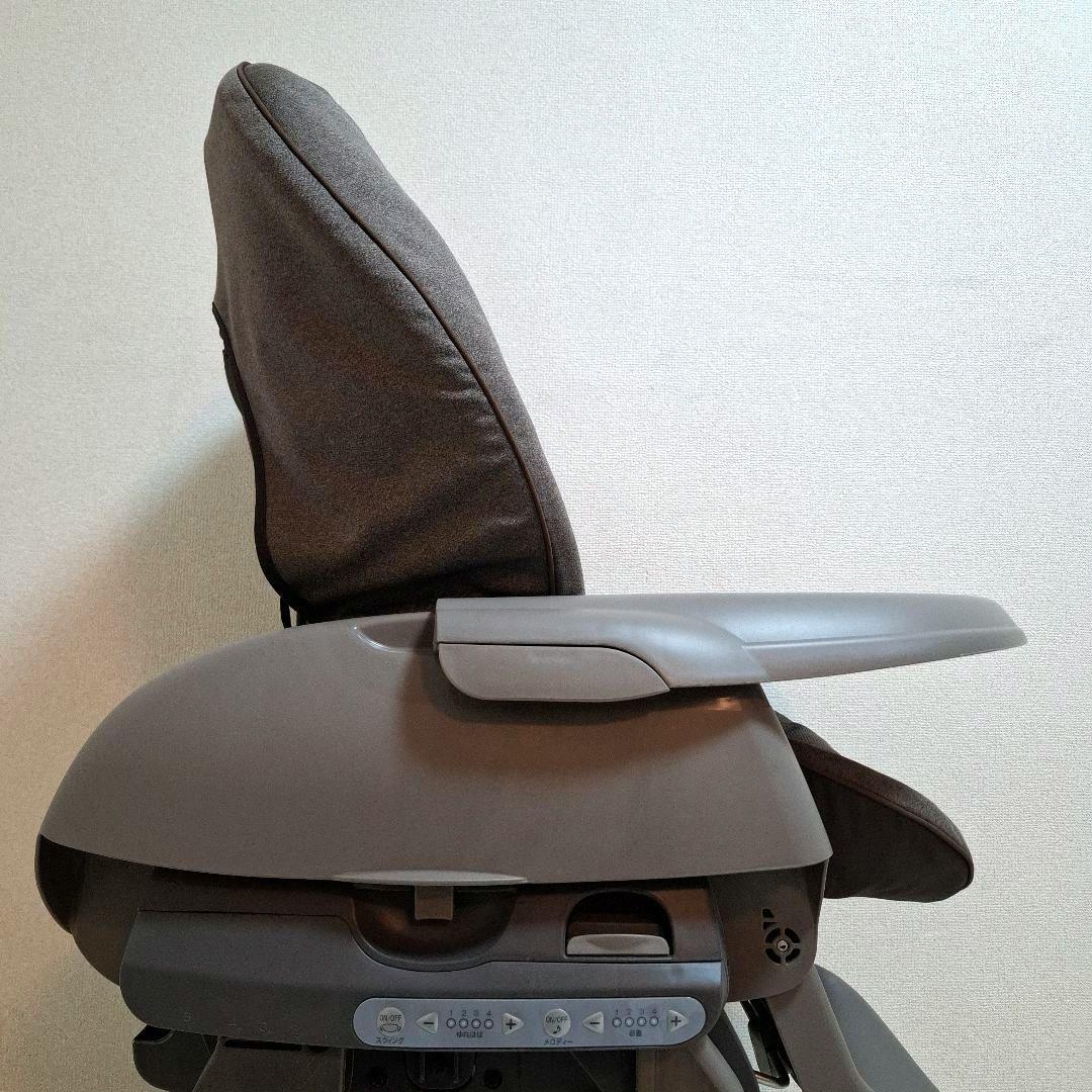 【極美品】コンビ ネムリラ 4キャス 電動 ハイローチェア シンプライト