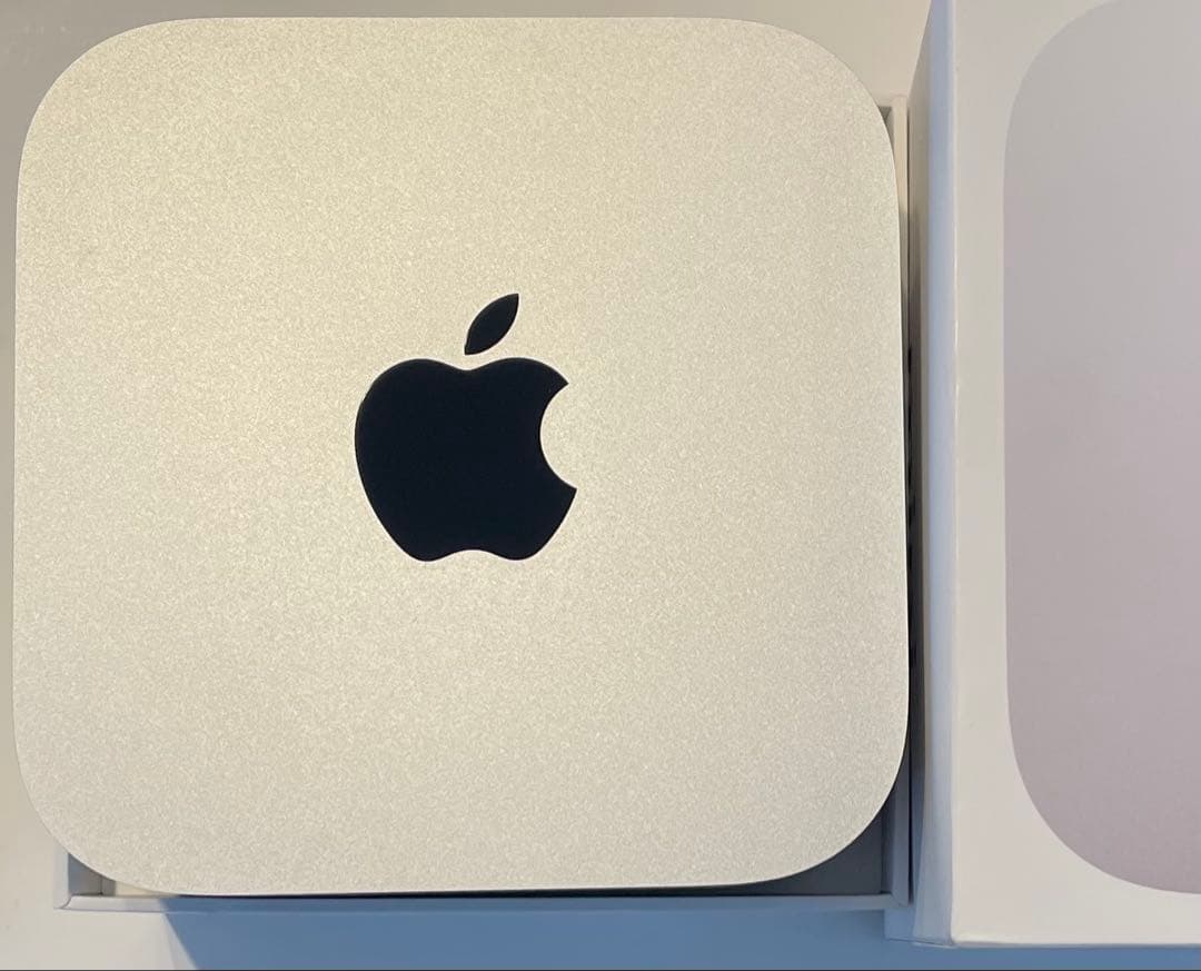 Apple M4チップ Mac mini 24GBメモリ 512GB ２０２４