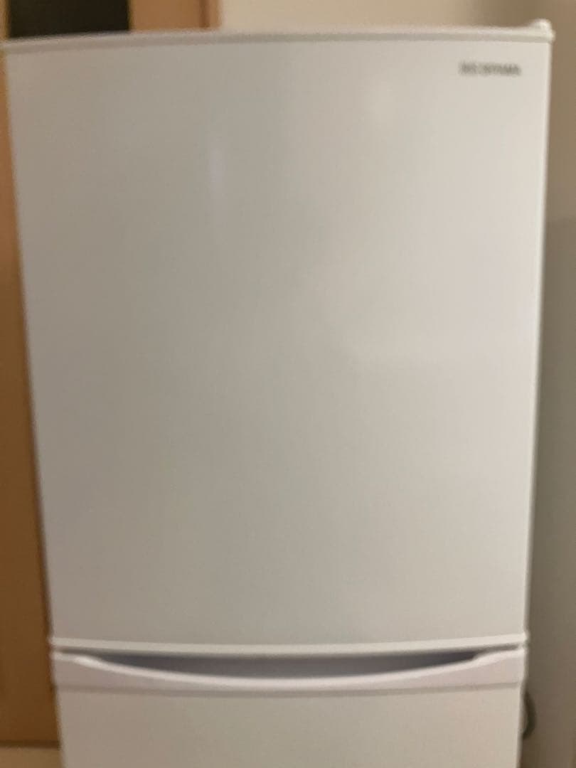 アイリスオーヤマ 冷蔵庫 142L 冷凍室52L IRSD-14A-W