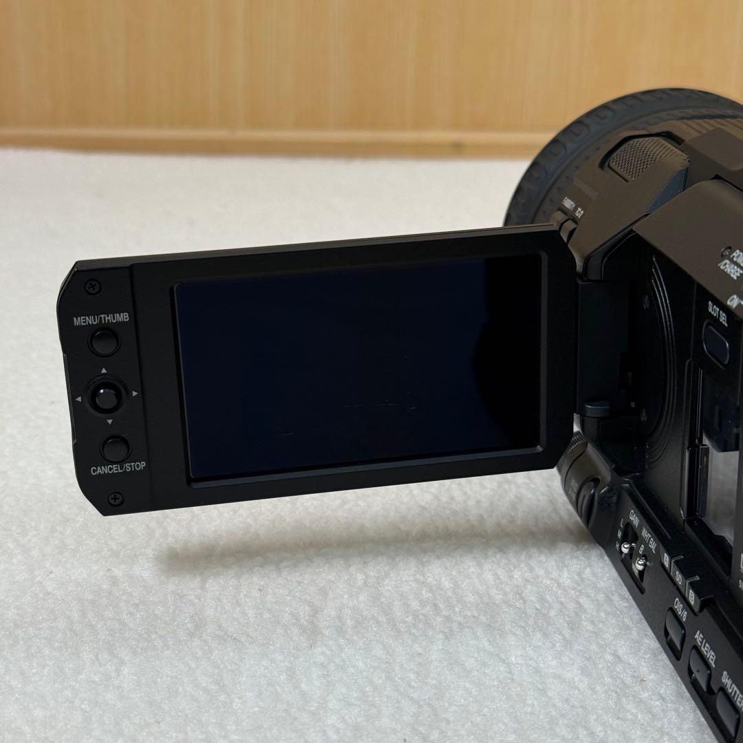 ジャンク　JVC 4Kビデオカメラ GY-HM175