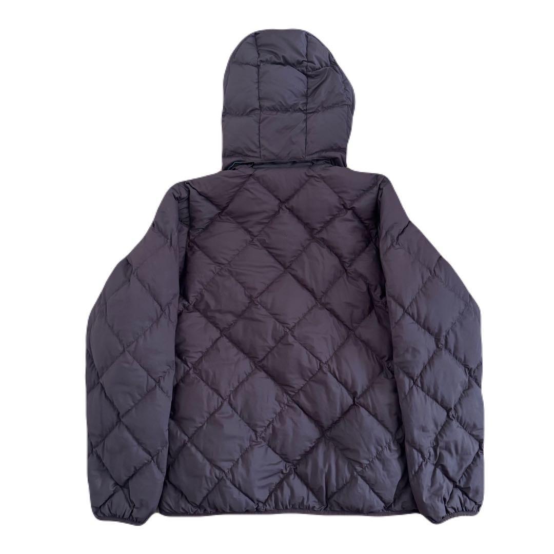 モンベル　リバーシブル　ダウン