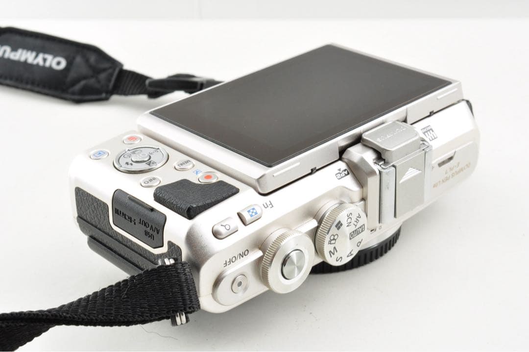 【ショット数2063回 】 OLYMPUS PEN Lite E-PL7