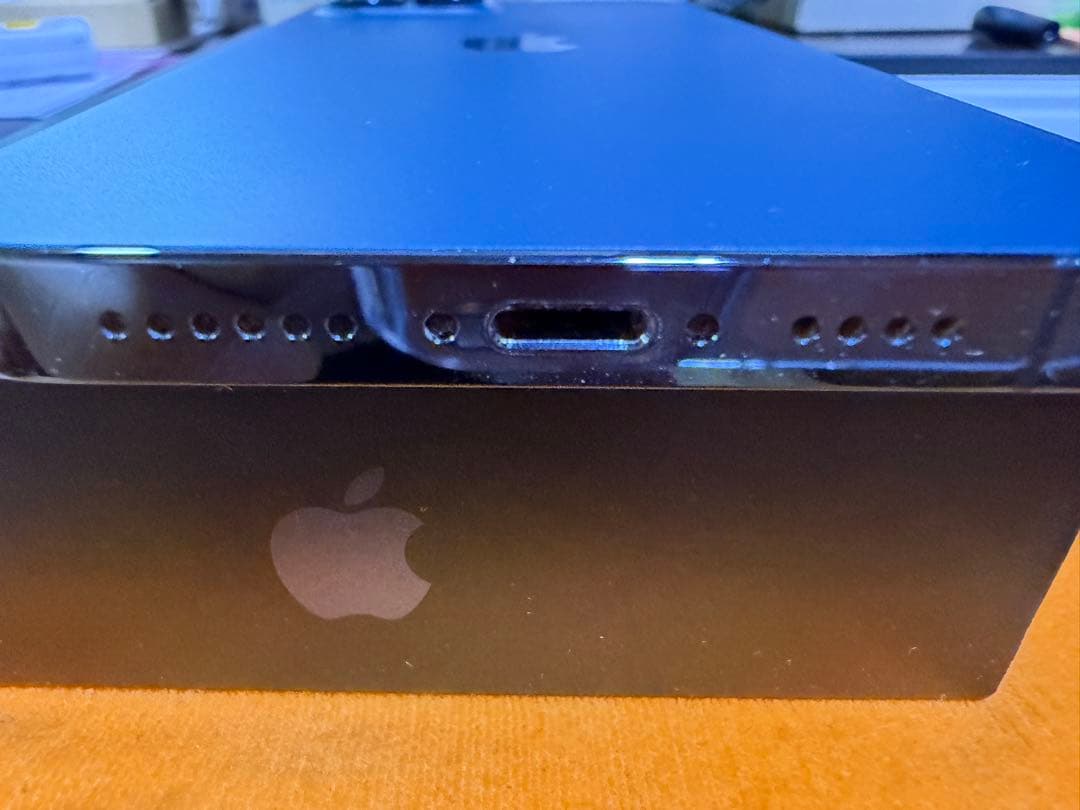 iPhone 12 Pro Max 512GB SIMロック解除済み