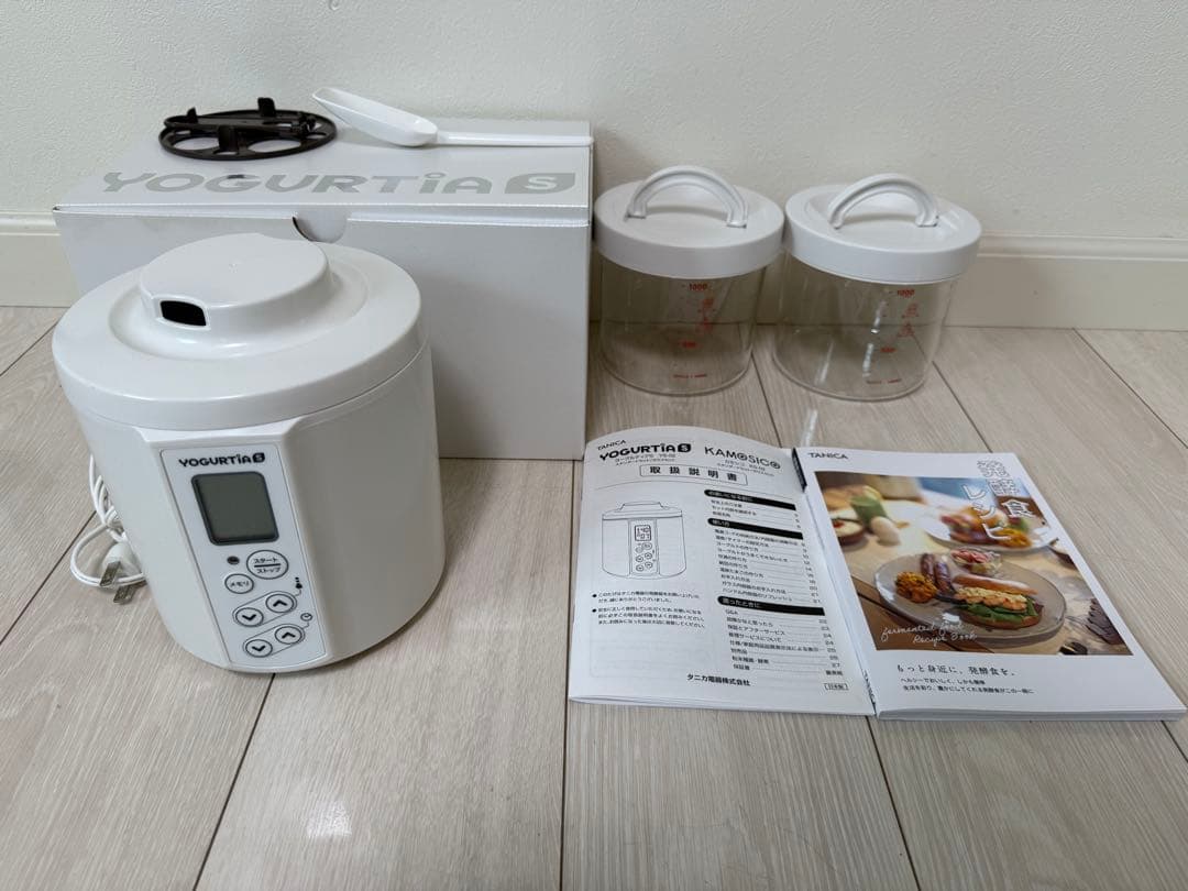 【美品】　タニカ　YOGURTIA S ヨーグルティアS ガラス容器2個