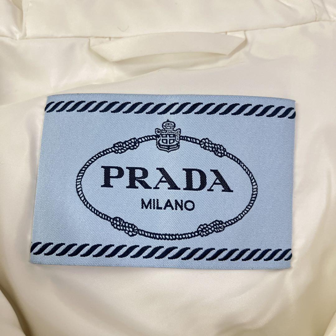 【最近モデル】PRADAプラダ2022年モデル　ムートンファーダウンコート　44