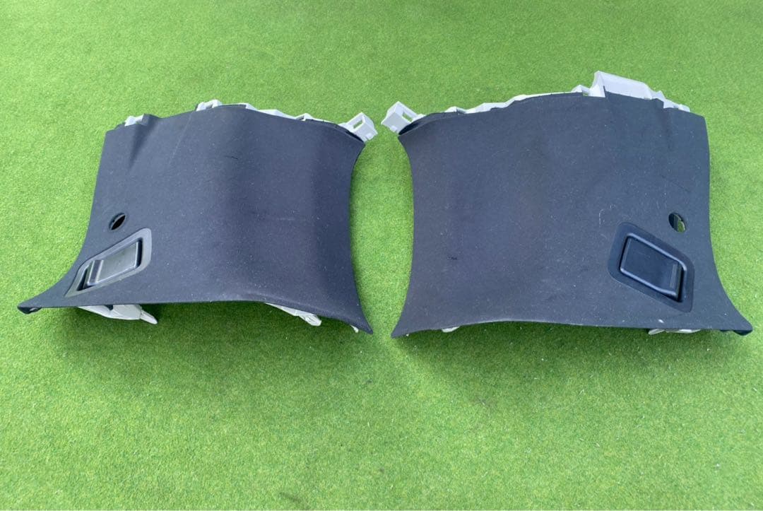 30アルファード　ヴェルファイア　後期　リアピラーカバー