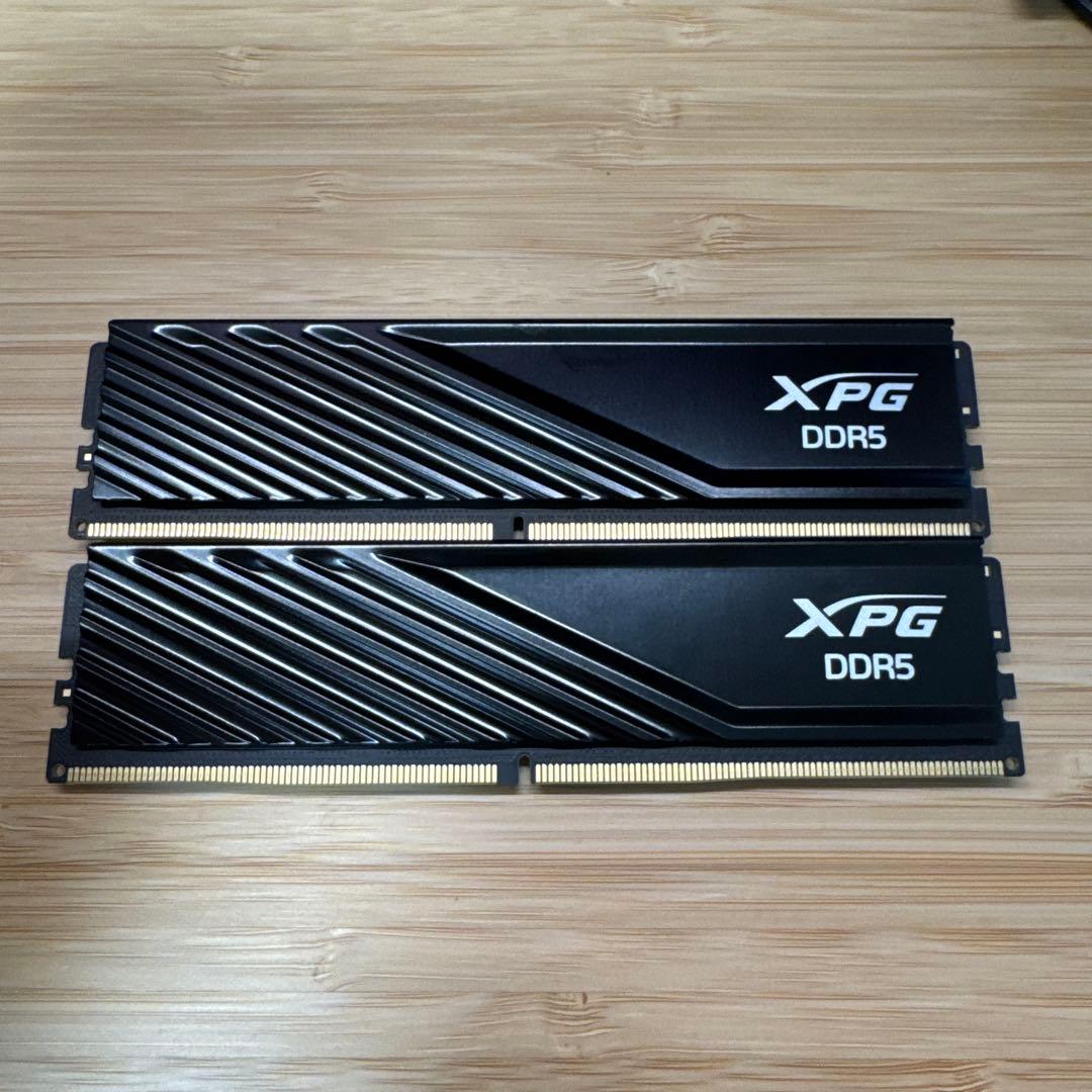 XPG DDR5 AX5U6000C30M16G -BB300 16GB×2
