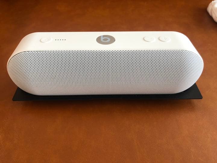 スピーカー・ウーファー beats pill