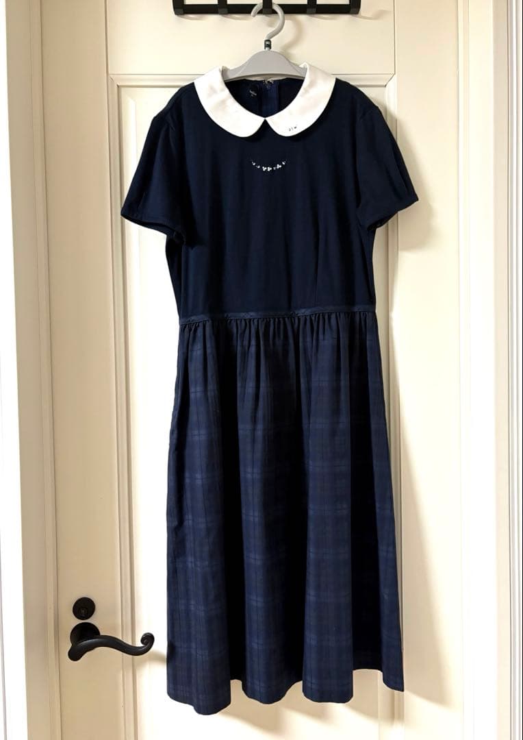 familiar ネイビー 半袖ワンピース 白襟