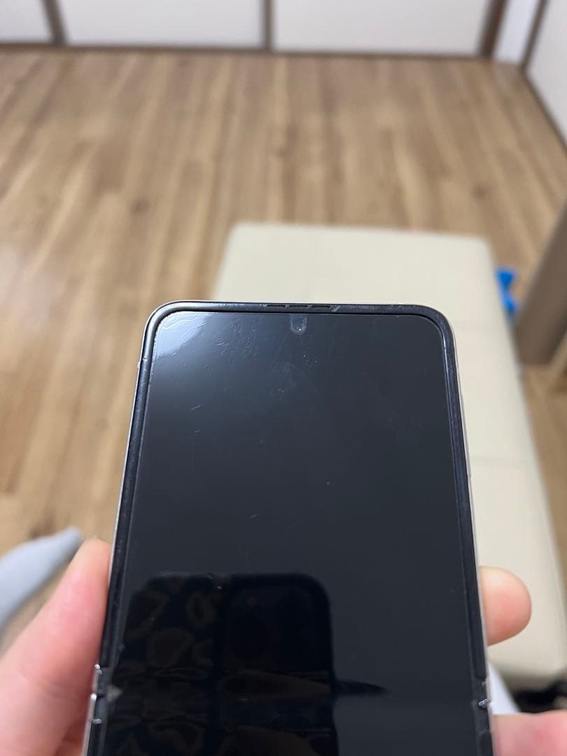 【SIMフリー】Galaxy Z Flip3 5G クリーム 128GB 本体