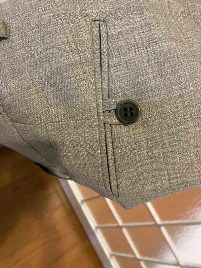 Theory セオリー　日本製。サイズ0（S- M）グレー　パンツスーツ　未使用