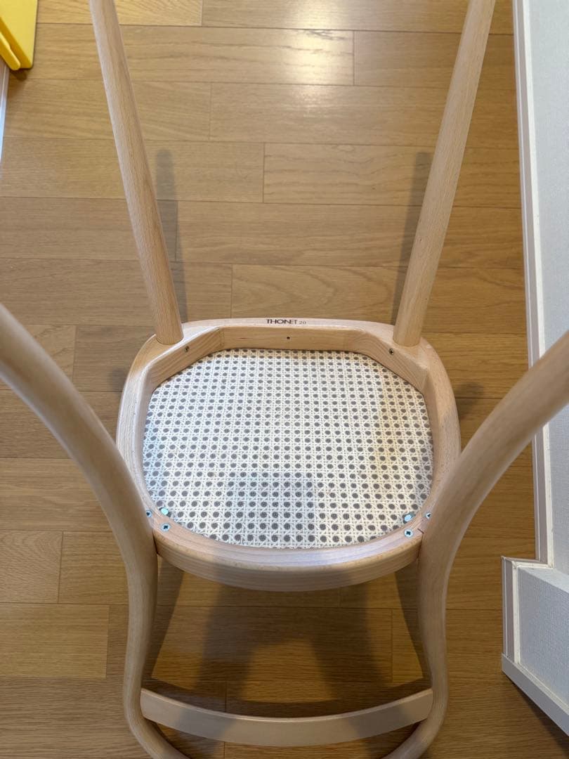 R*様 Thonet 20 ２脚セット