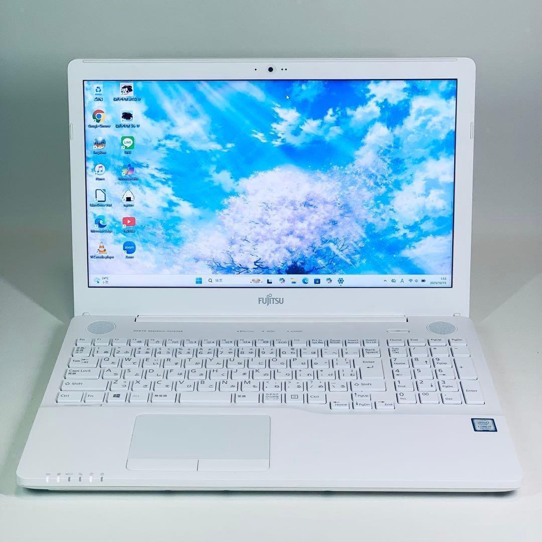 Core i7✨7世代✨SSD2TB✨32GB✨富士通✨ホワイト✨ノートパソコン