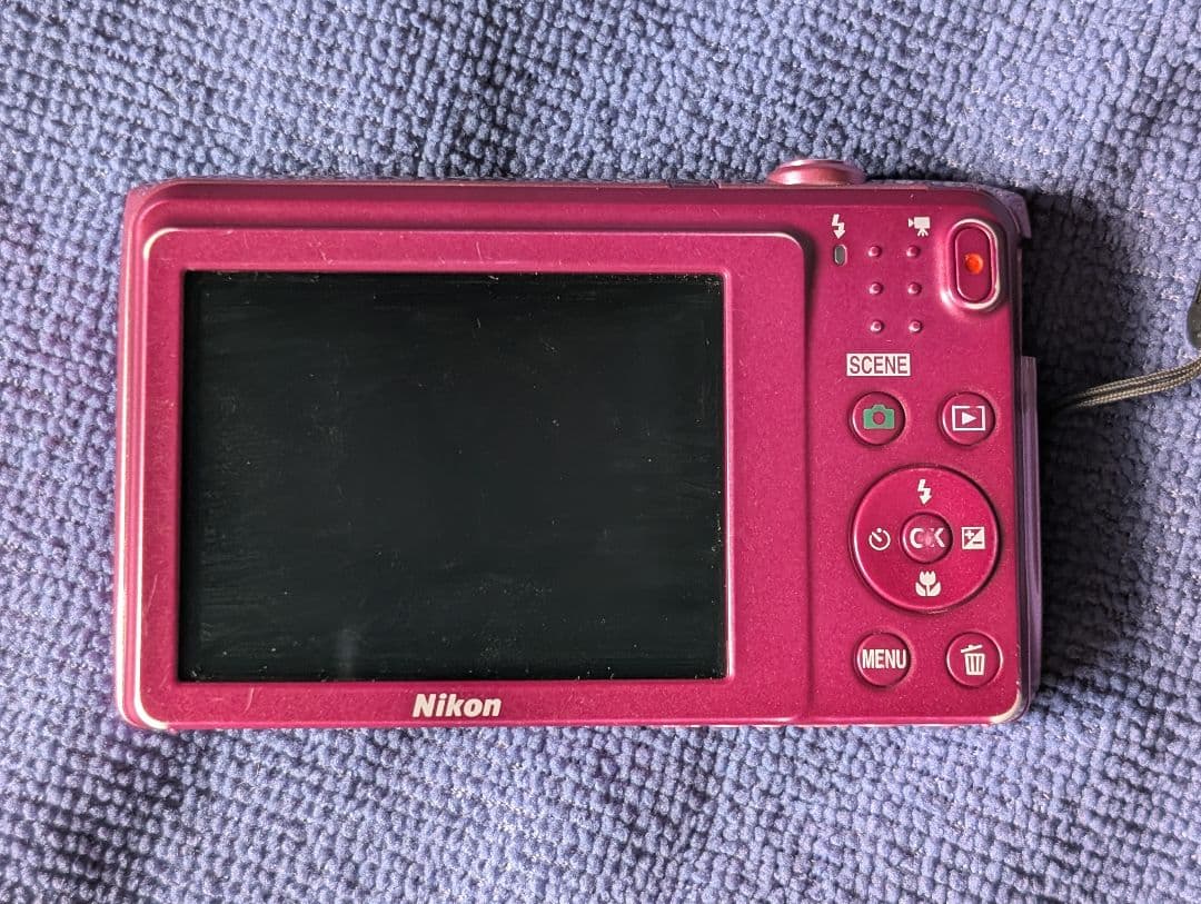 Nikon ニコン COOLPIX S3700 ピンク 動作品 バッテリー付