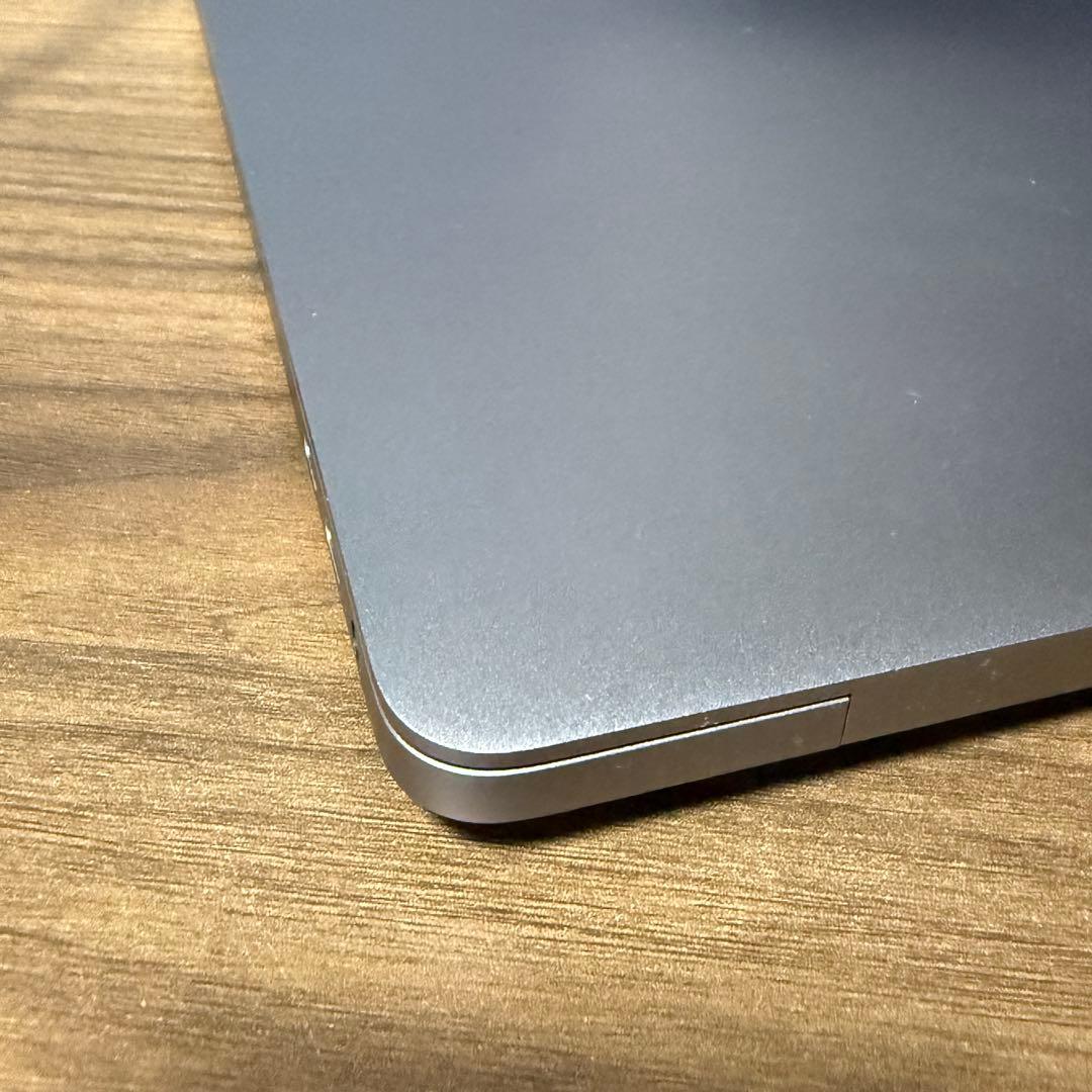 MacBook本体 MacBook Pro Intel /i9/32GB/1TB/5500M