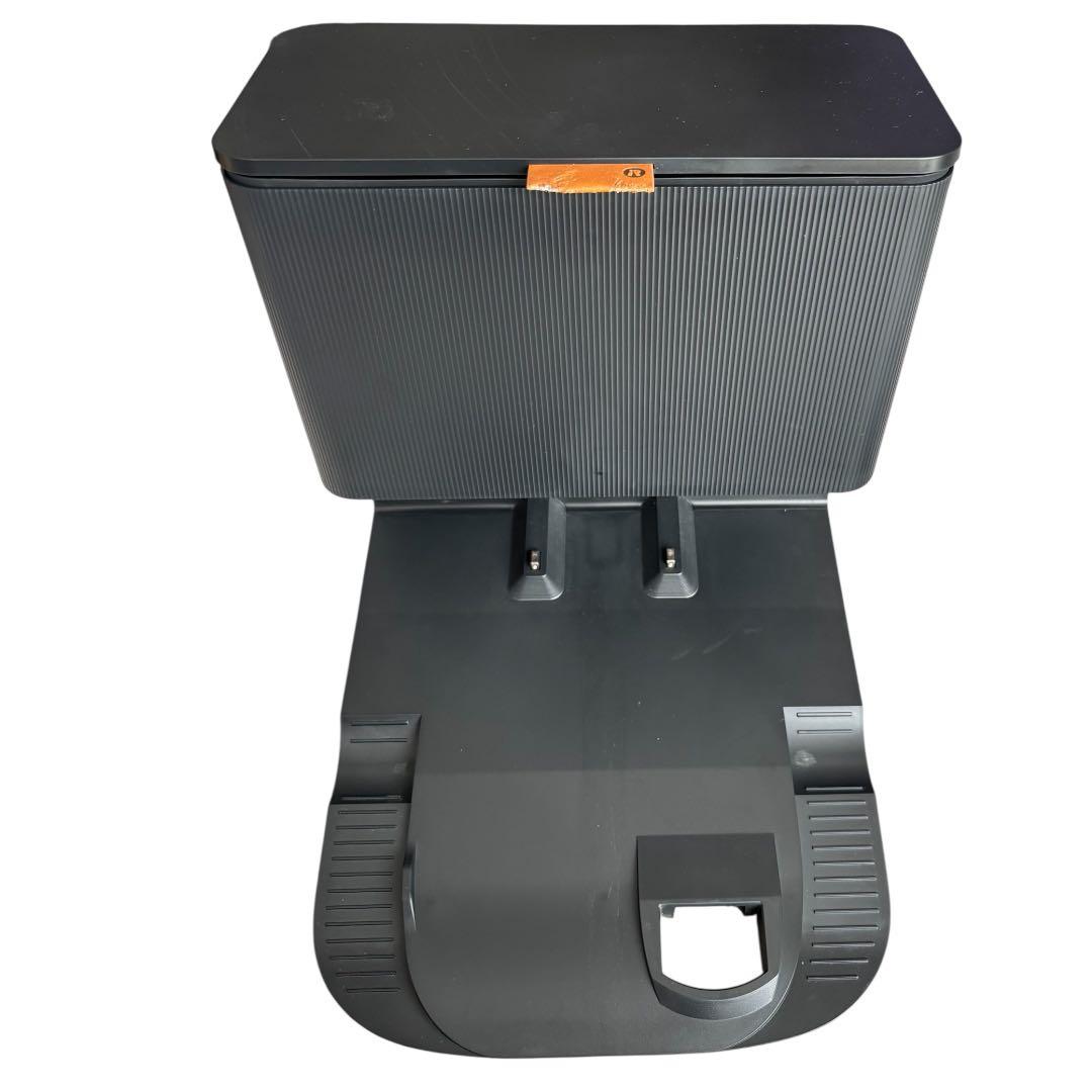 iRobot Roomba j7+ 本体