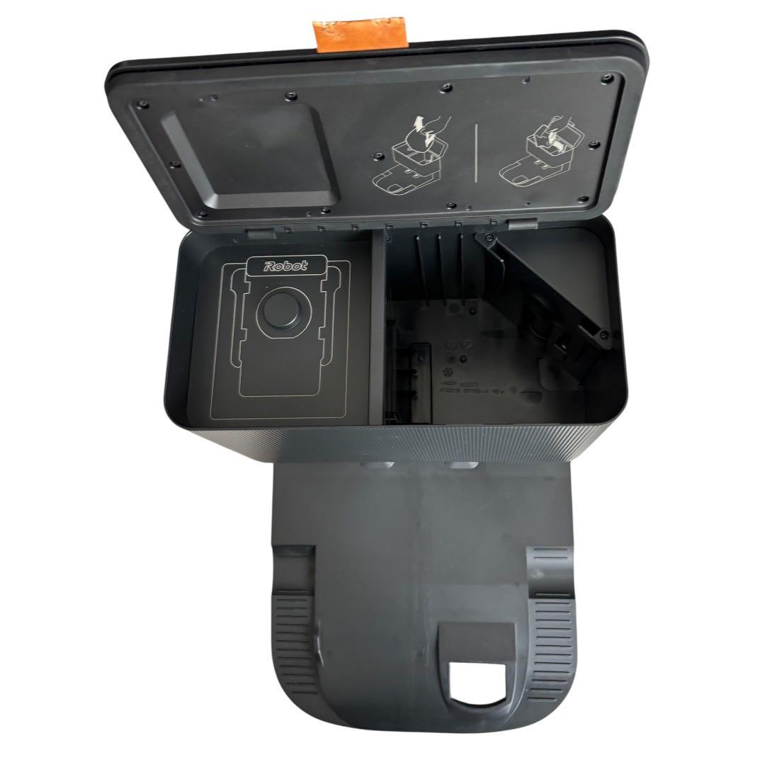 iRobot Roomba j7+ 本体