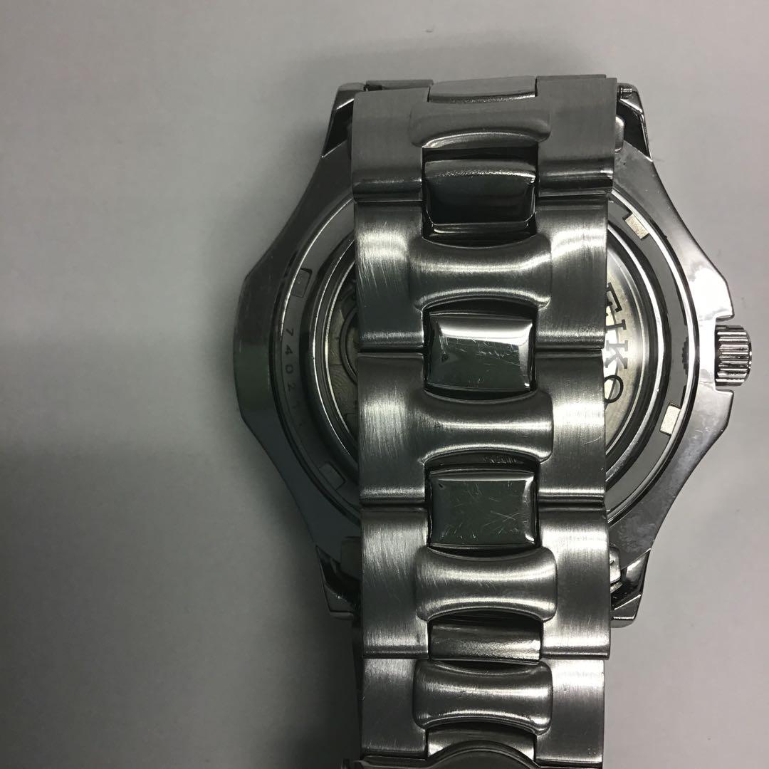 ❣️SEIKO セイコー❣️5 SPORTS 自動巻き　シースルーバック腕時計23石
