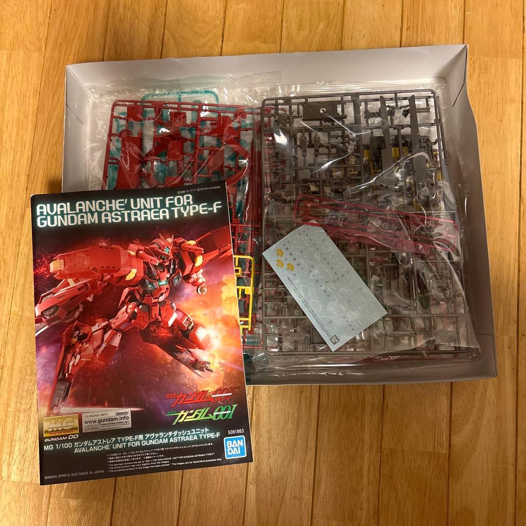 MG ガンダムアストレアタイプF＆ユニットセット
