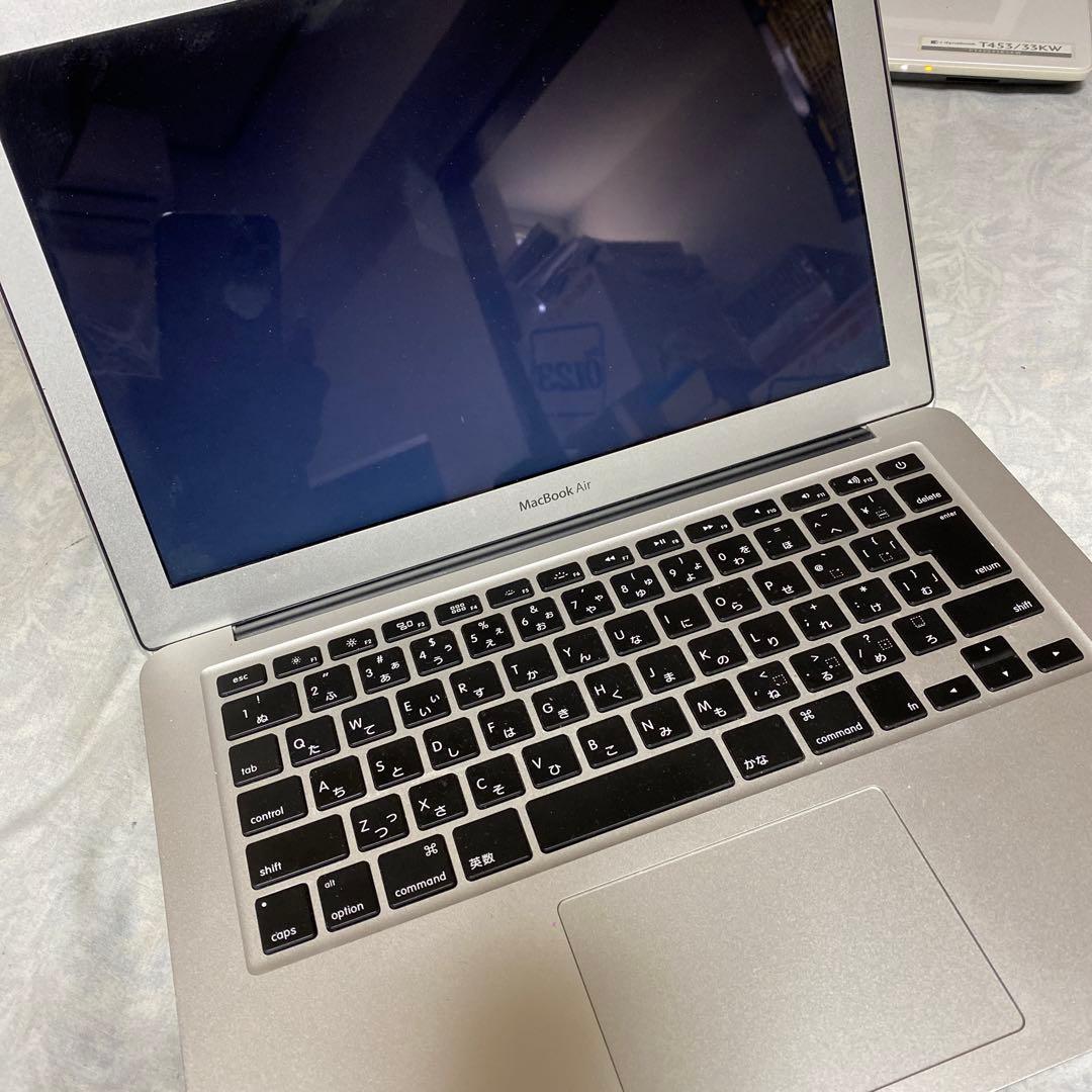 Apple MacBook Air 2017 A1466 ジャンク扱い