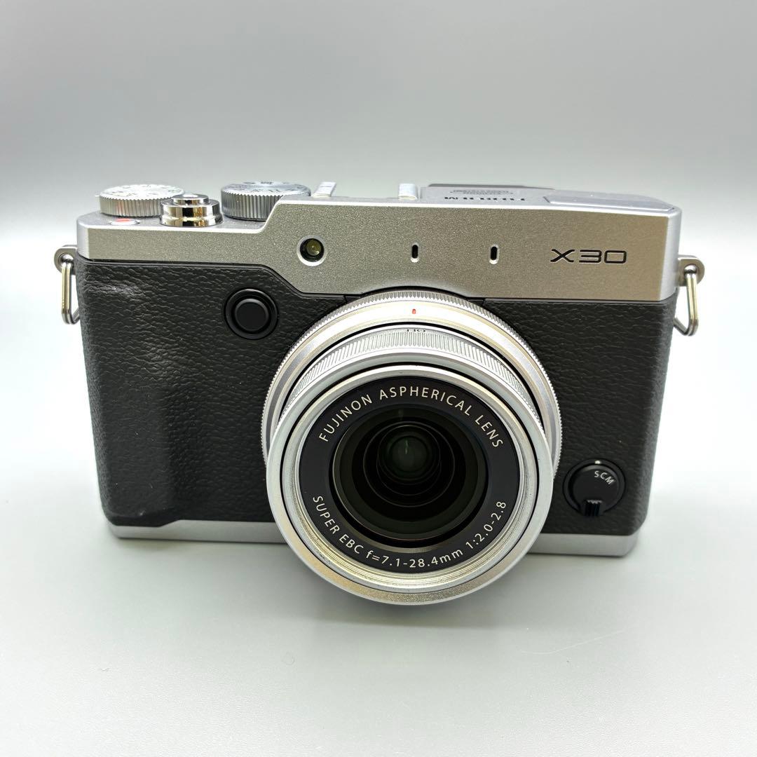 Fujifilm X30 シルバー コンパクト デジタルカメラ Fuji X