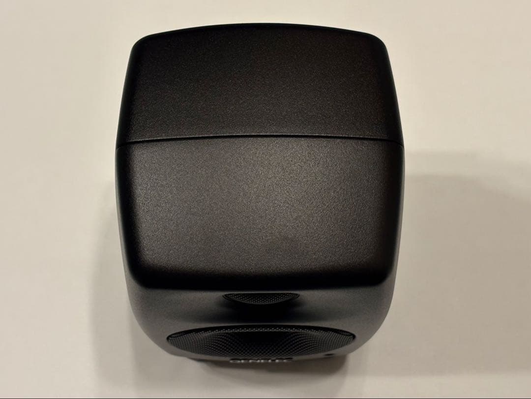 ジェネレック G One アクティブ・スピーカー ブラック 2本セット