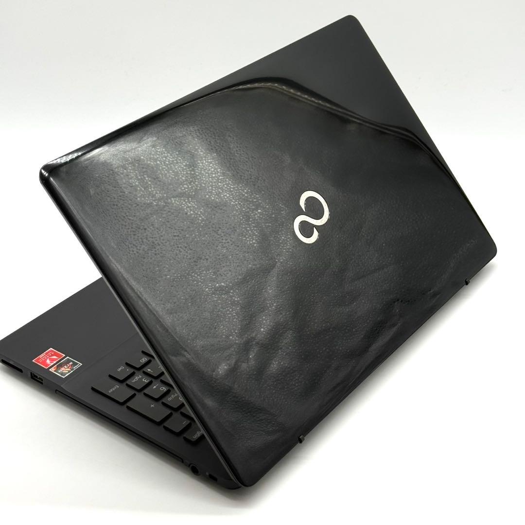 ノートパソコン 準美品 AMD Ryzen3 8GB 新品SSD256 DVD