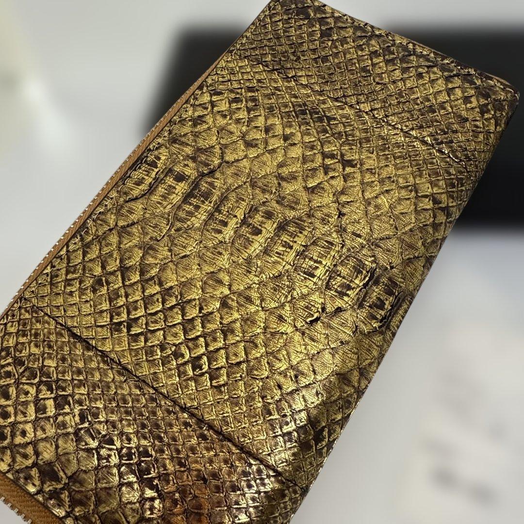 ゴールド ヘビ革 長財布