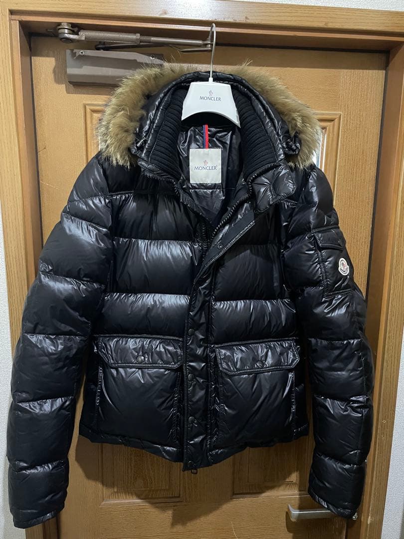 【美品】モンクレール　ヒューベル　サイズ3 ブラック
