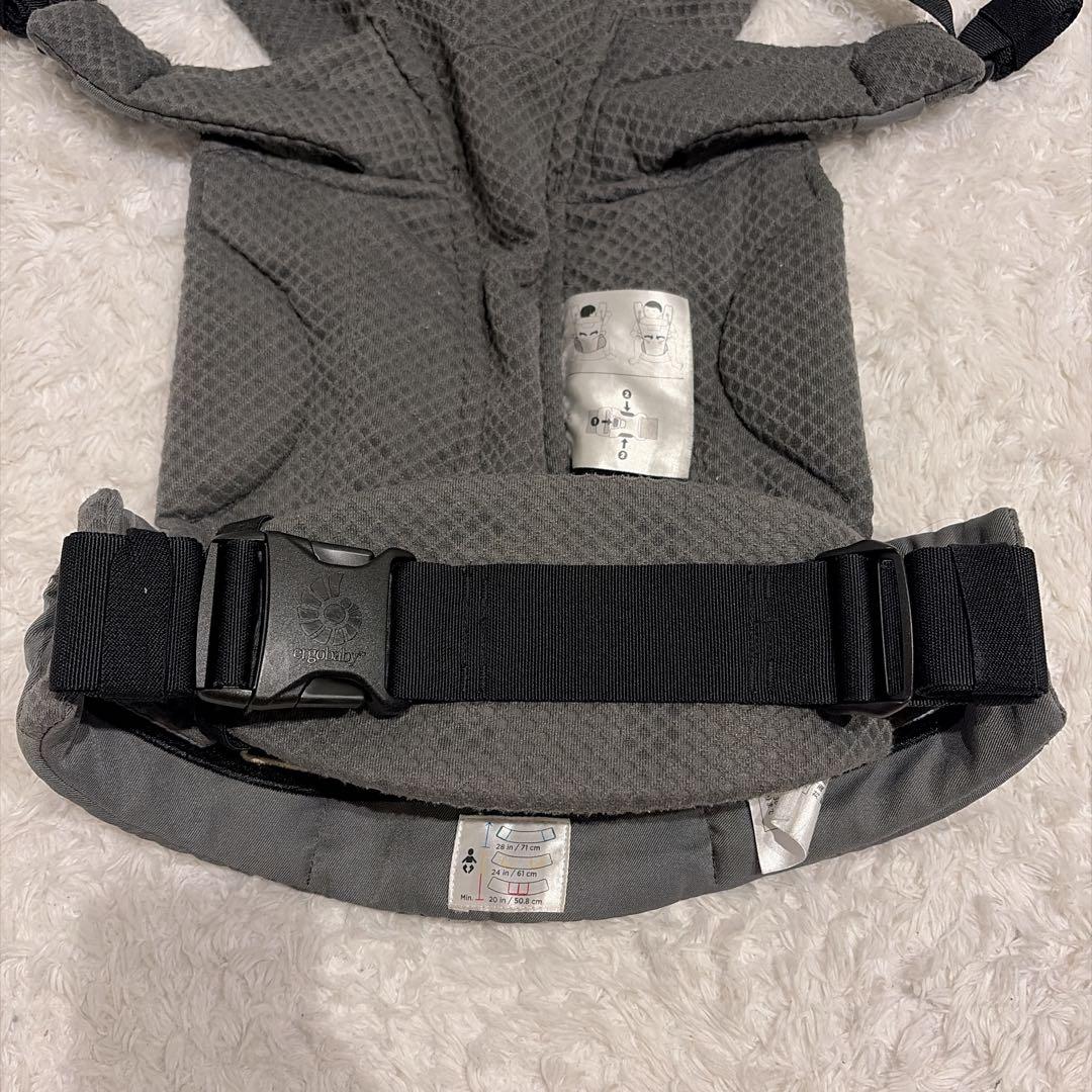 OMNI Breeze 美品✨グラファイトグレー エルゴベビー　抱っこ紐　新生児