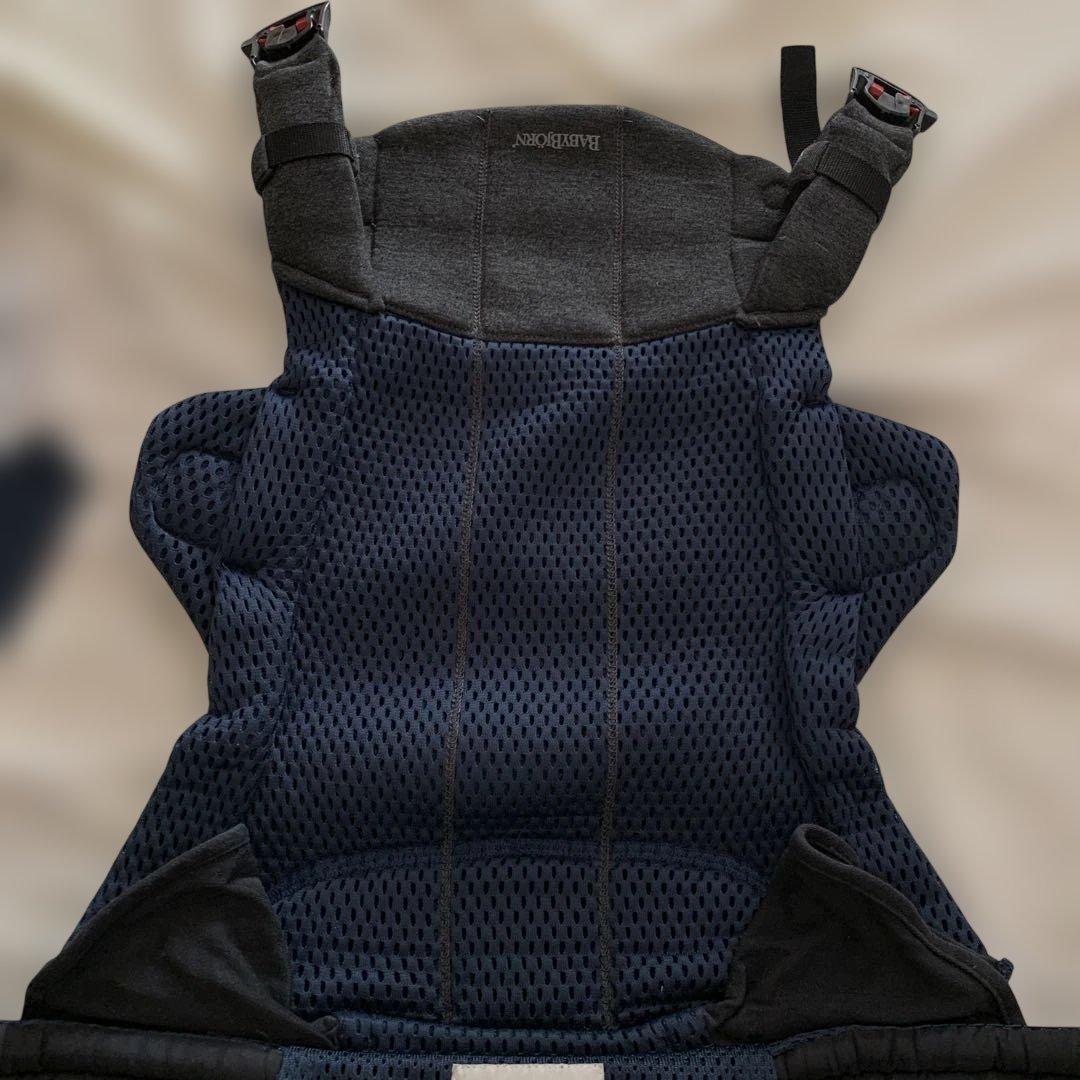 BabyBjorn ベビーキャリア　ハーモニー　赤ちゃん　新生児　抱っこ紐