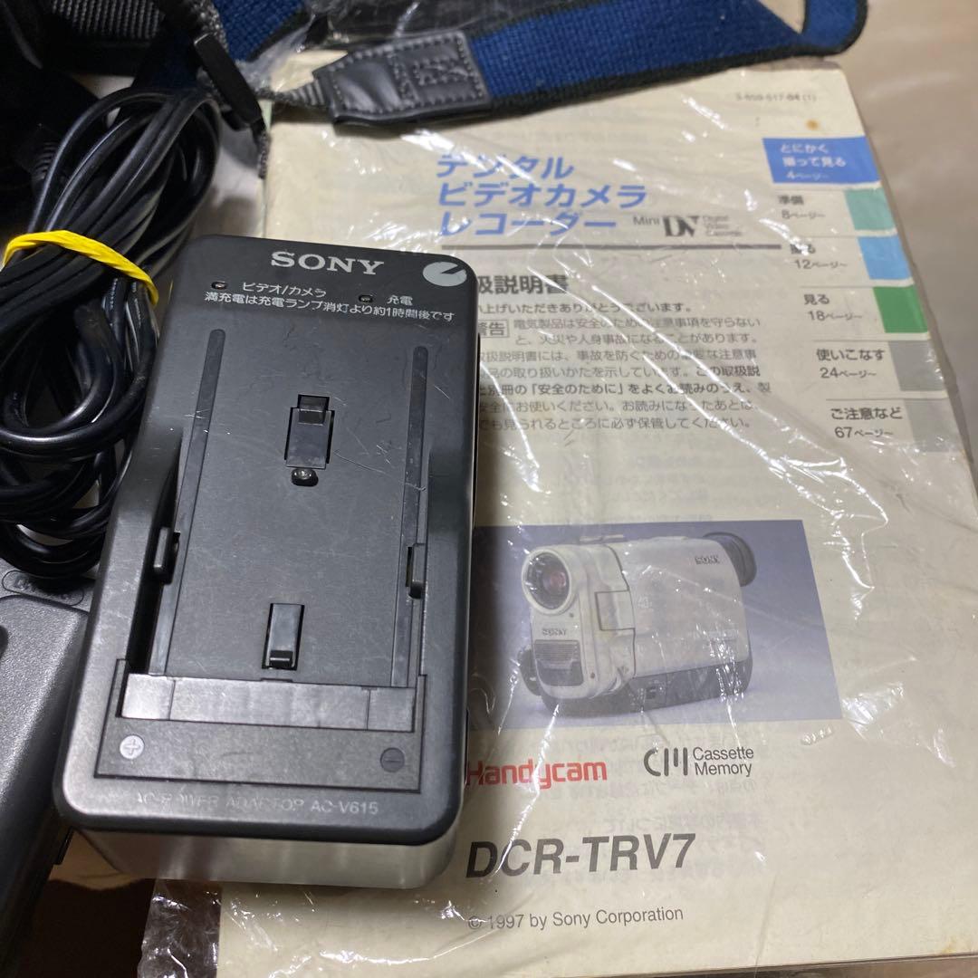 SONY miniDV HANDYCAM DCR-TRV7 ⑨