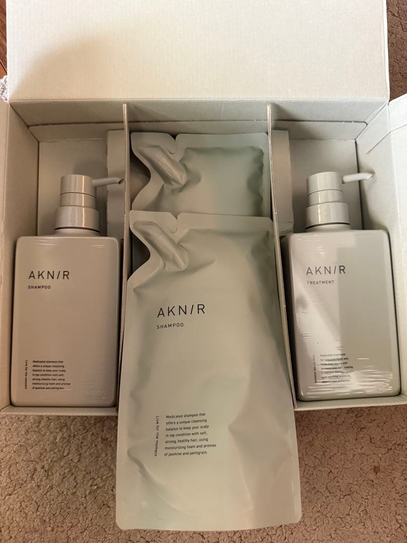 AKNIR シャンプー・トリートメントセット